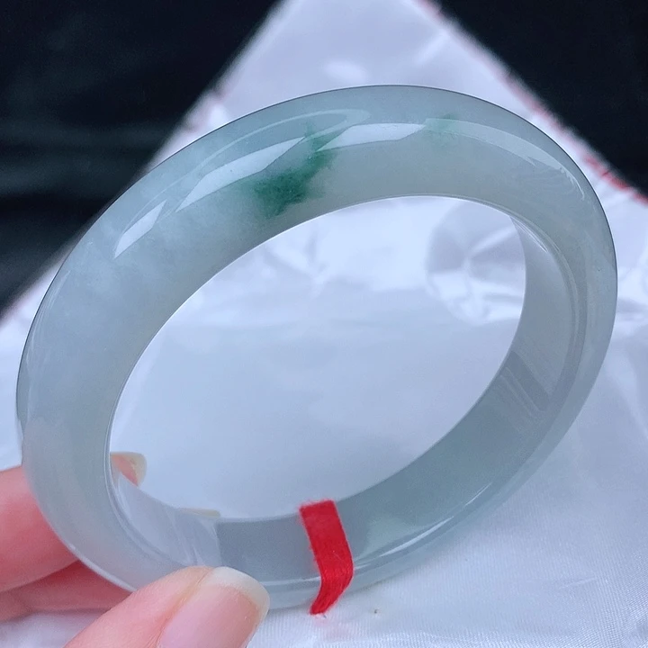 未镶嵌手镯翡翠天然