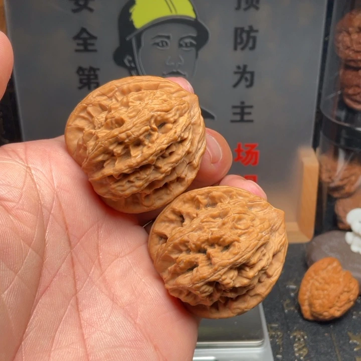 文玩核桃吊坠麦穗虎头40全品一般福利对