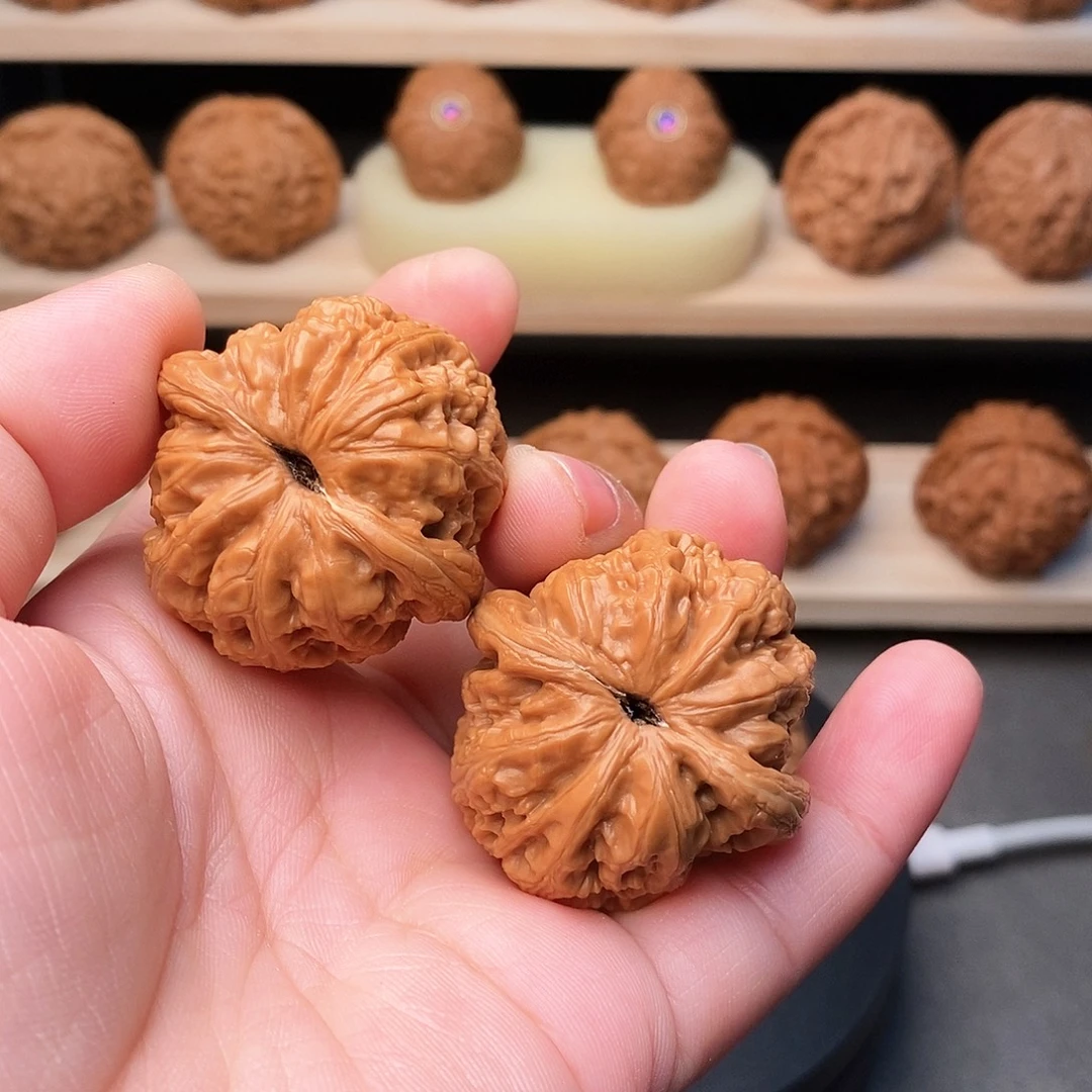 文玩核桃吊坠262号元宝全品37+