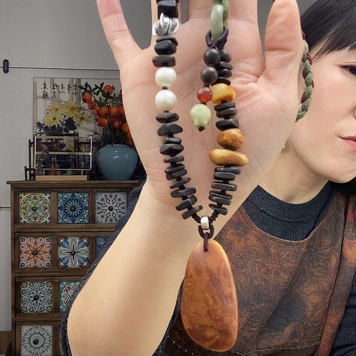 蜜蜡项链未镶嵌项链