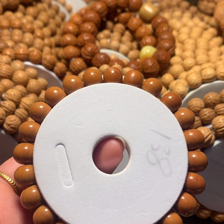 手串桃核猴头光珠