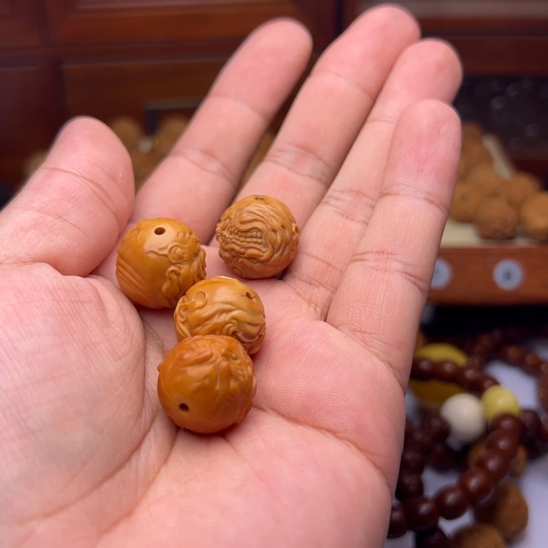 猴头核桃吊坠福利瑕疵四个