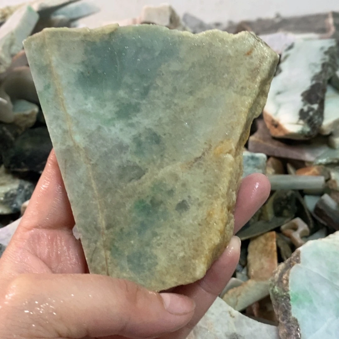 翡翠未镶嵌颈饰天然翡翠