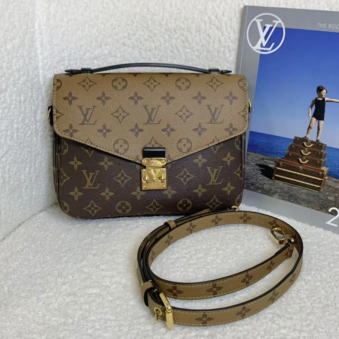 99新 LouisVuitton/路易威登 壹臻/老花拼色邮差包 20年/39137666