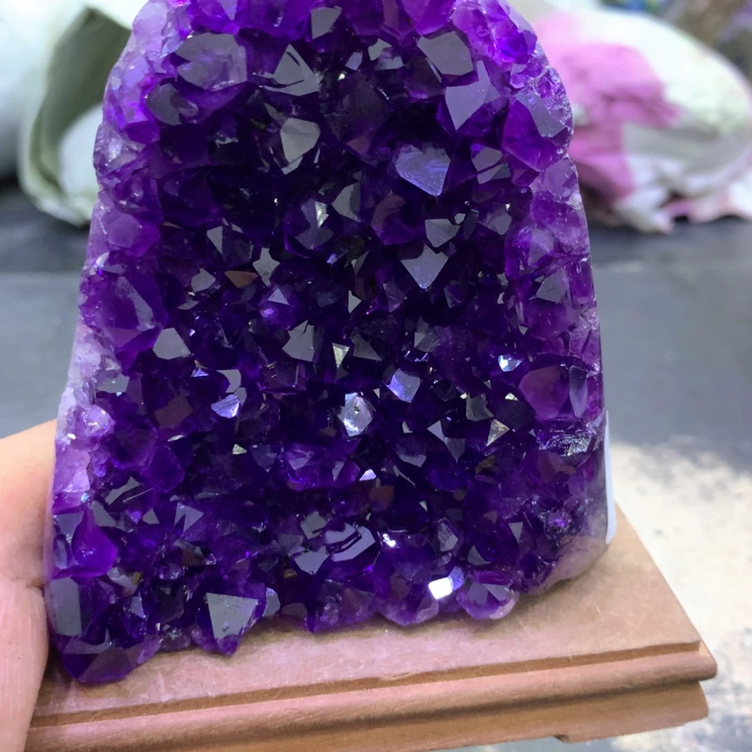 水晶摆件未镶嵌紫晶587