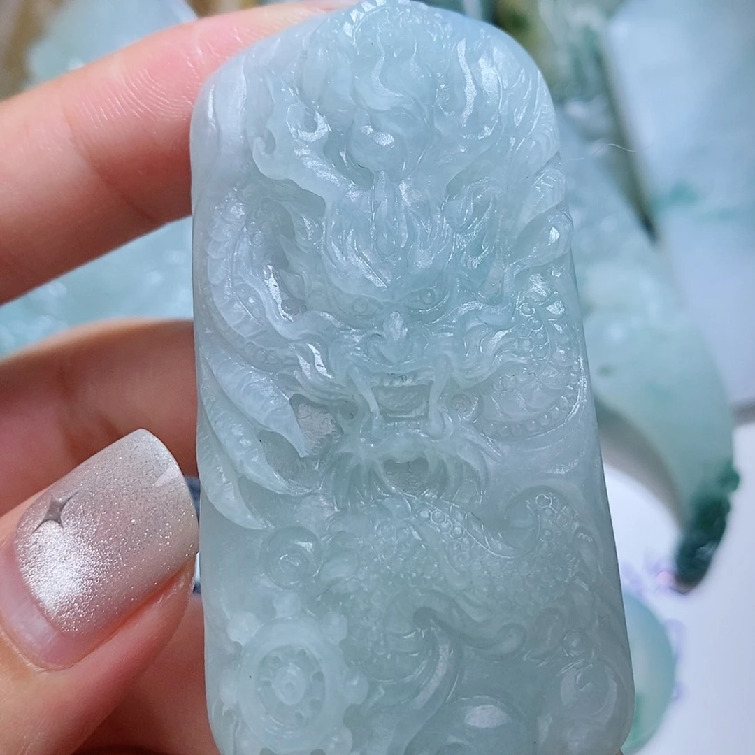 未镶嵌定制翡翠毛货付款后确认抛光