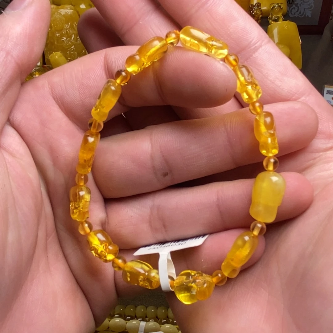 琥珀未镶嵌裸石蜜蜡