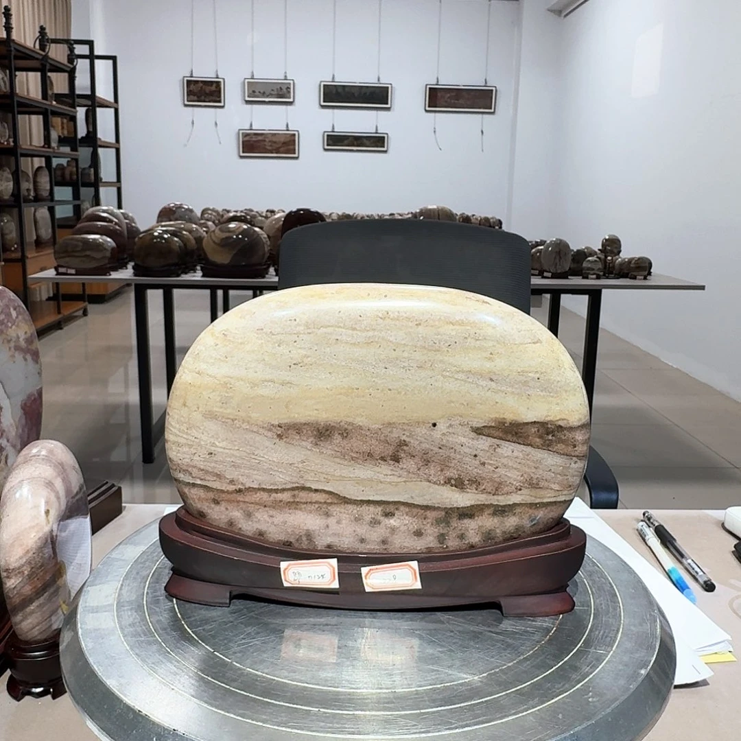 21×16×3 长江画面石摆件