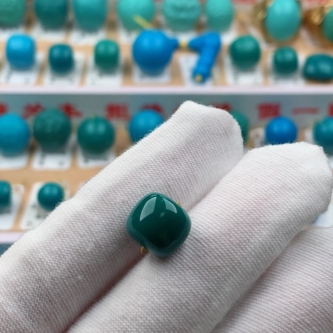 绿松石未镶嵌配饰10.8-9.7