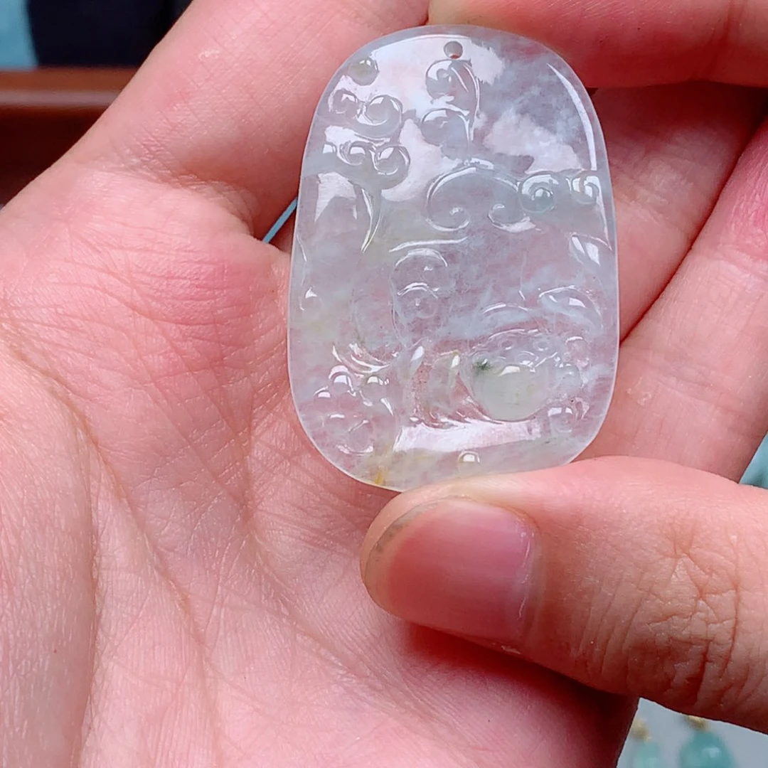 翡翠未镶嵌颈饰高冰雪花棉