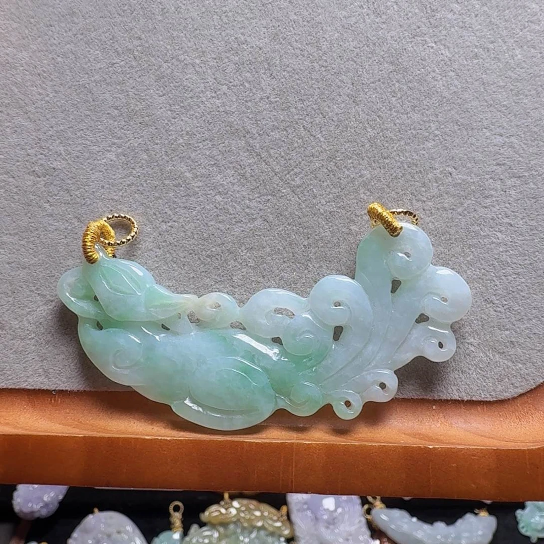 吊坠(赠链)未镶嵌翡翠