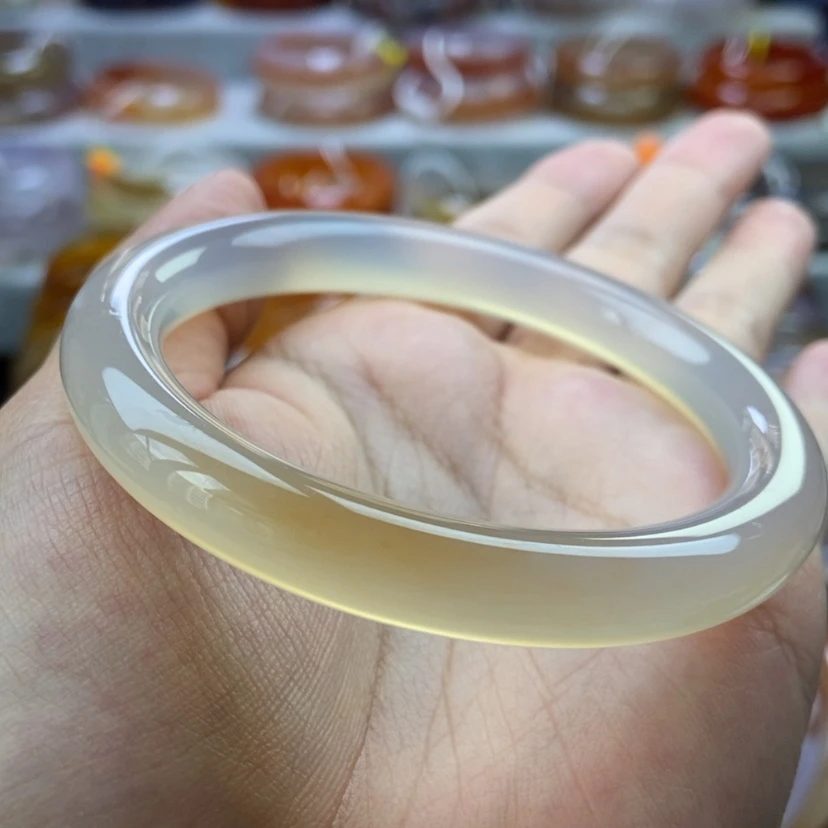 【闪购商品】玛瑙/玉髓手镯未镶嵌