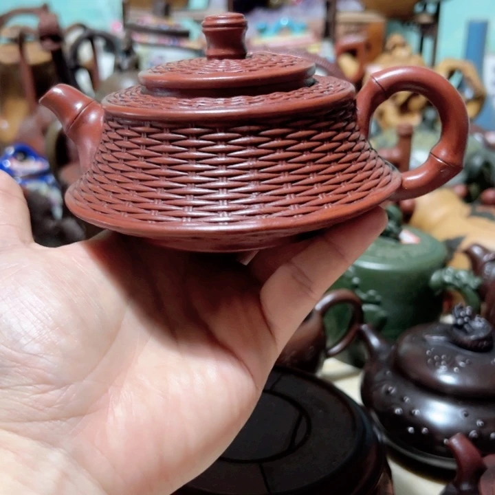 茶壶紫砂紫砂壶收藏起来了