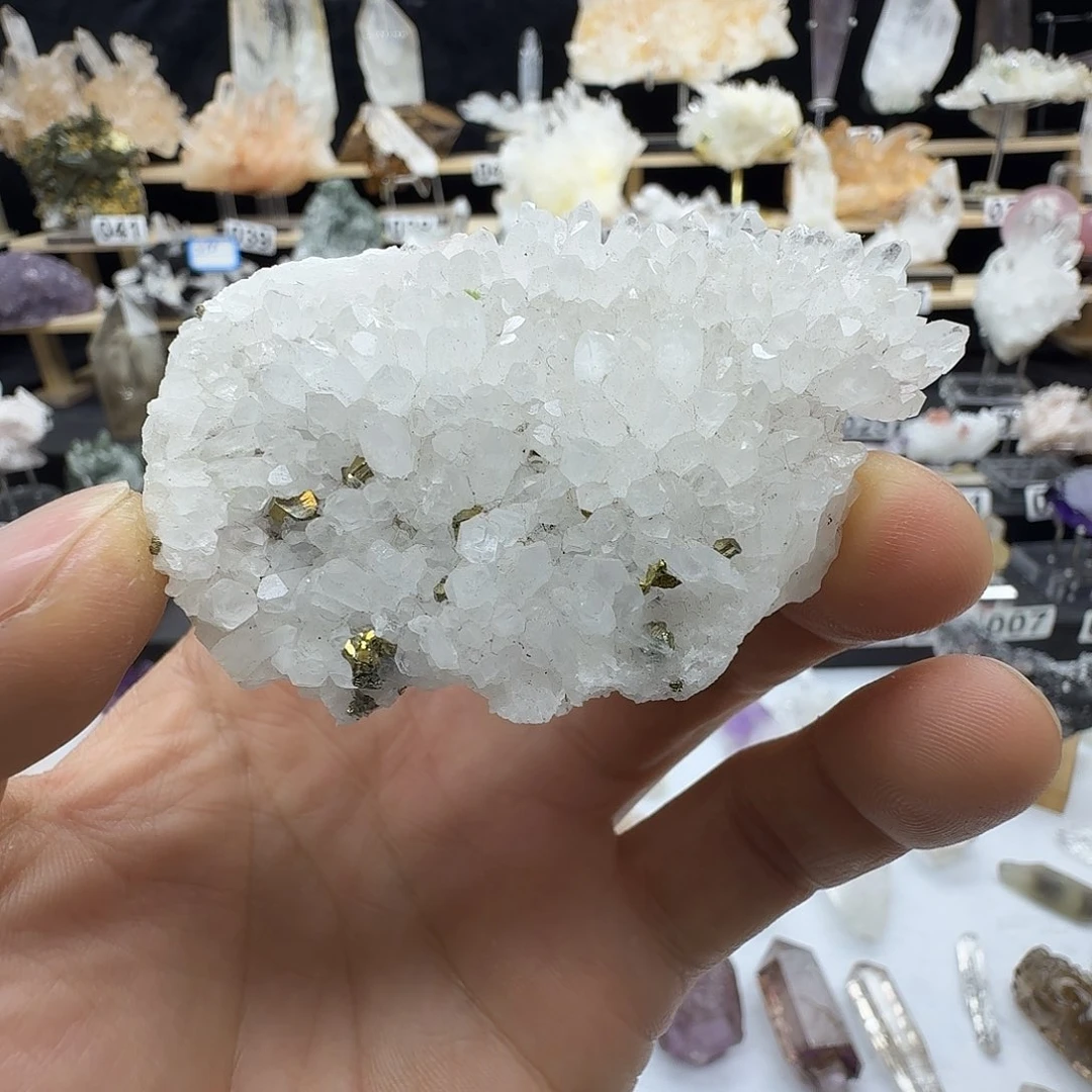 石材江西黄铁共生白水晶