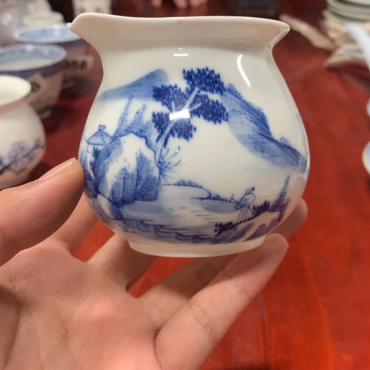 景德镇陶瓷青花山水公道杯