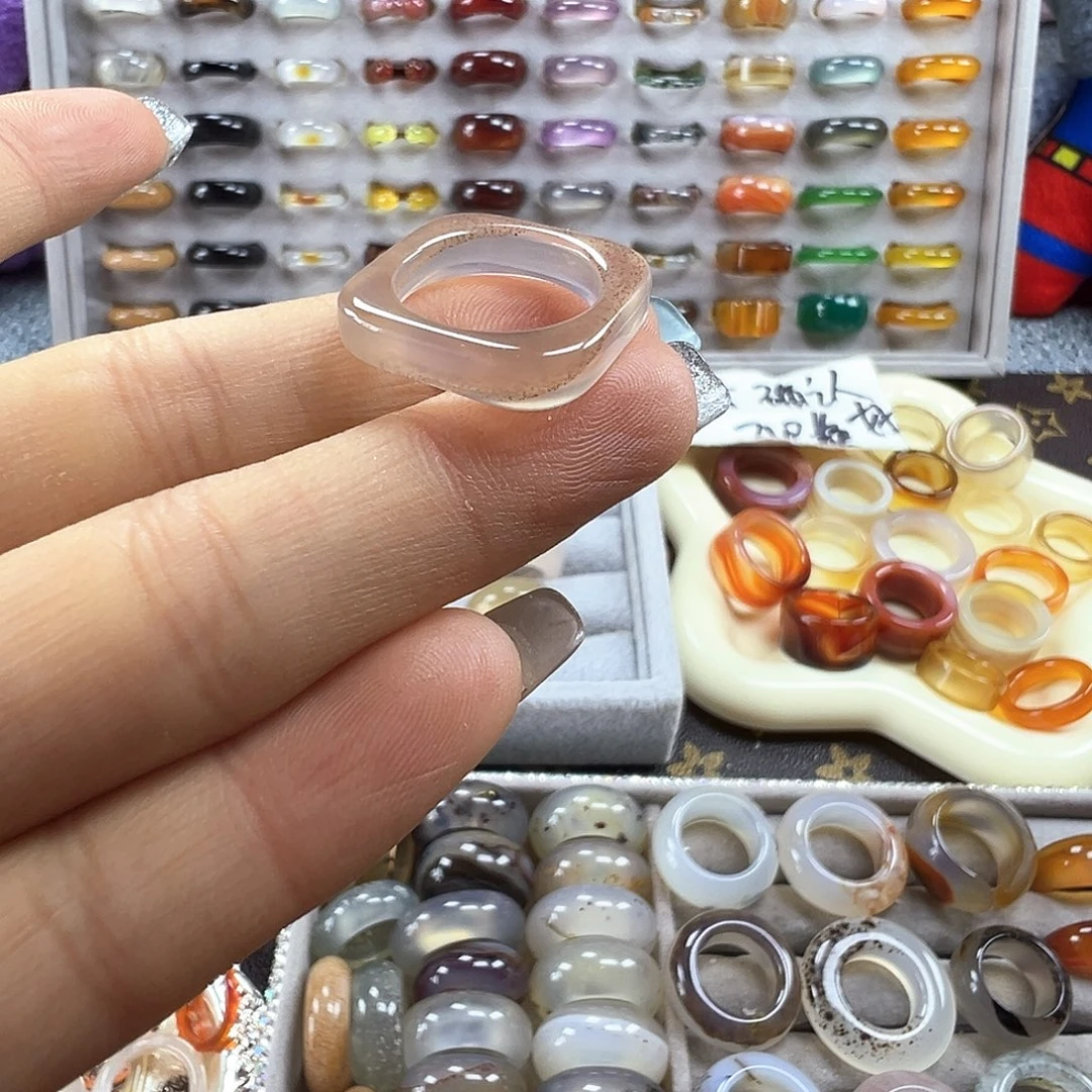 玛瑙/玉髓未镶嵌戒指A7不退换15.6港10