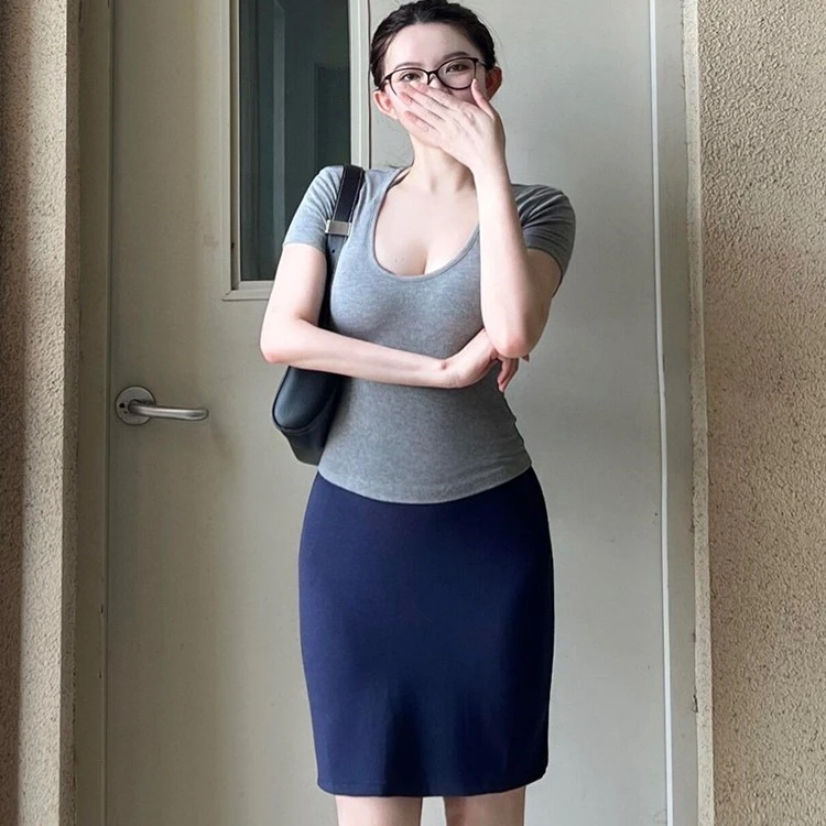 2025微胖美式辣妹短袖大圆领基础T恤夏季小众显瘦修身上衣半裙套