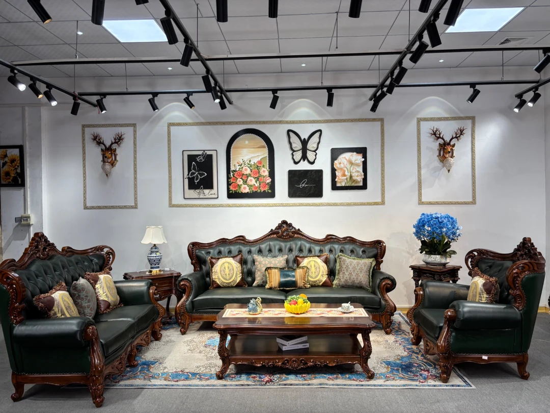 SF205沙发124  + 167电视柜1个 + CJ342长茶几1个 古典别墅雕花