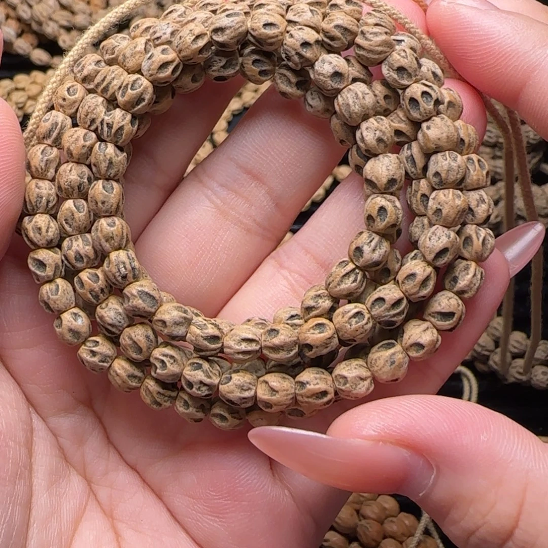 Y***～柏香籽/百香籽吊坠