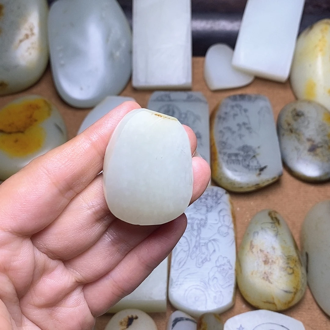 挂件未镶嵌定制和田玉