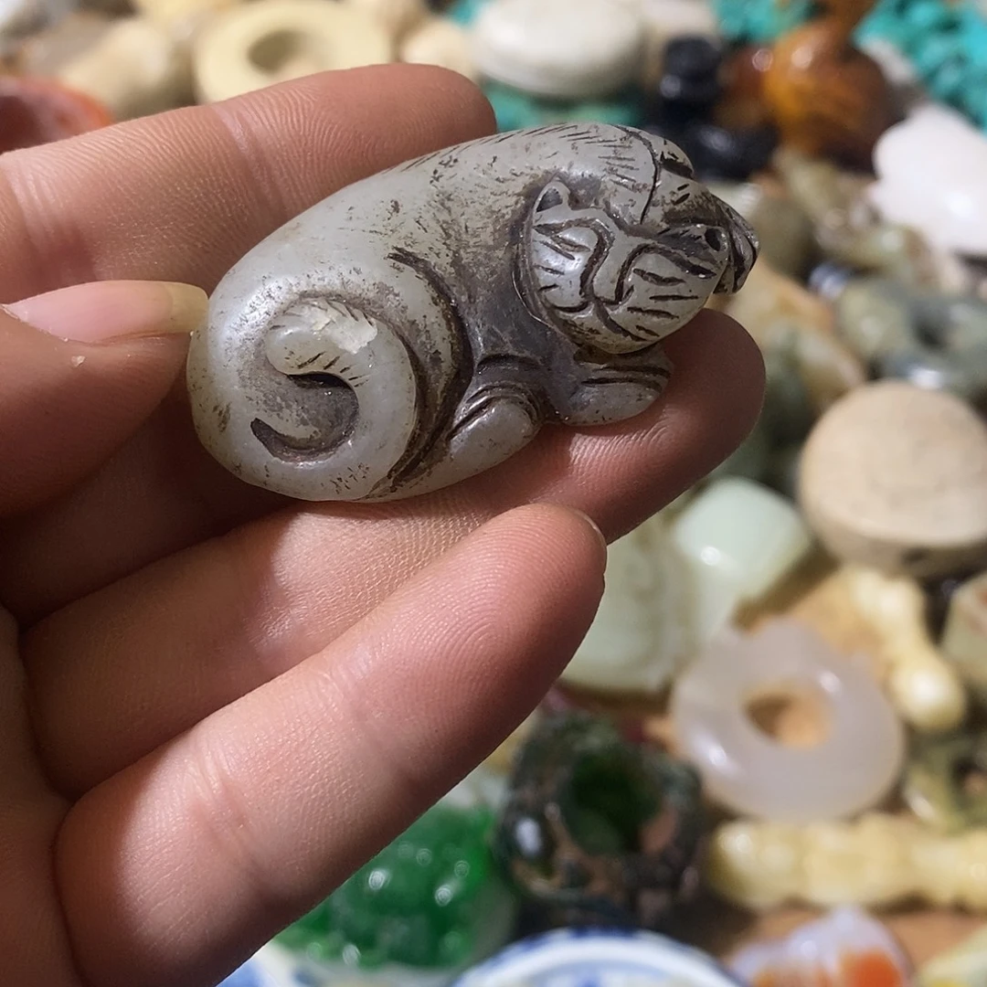 和田玉（糖玉）未镶嵌挂件