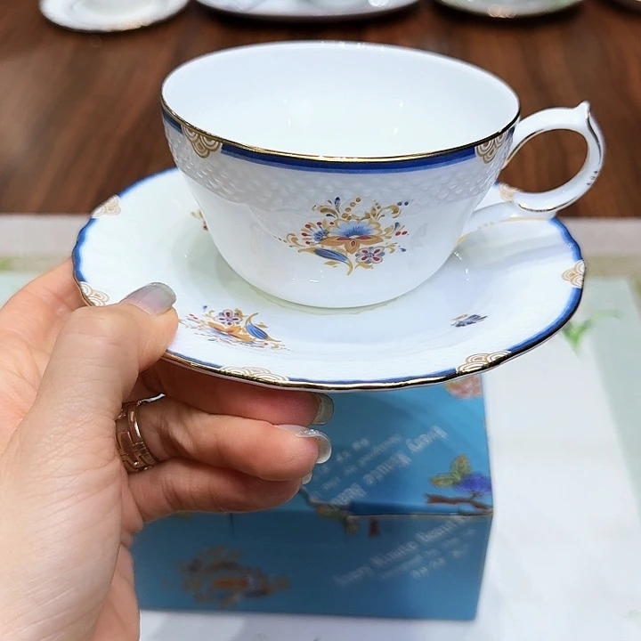 瓷片杯子杯子杯子水杯杯子水杯