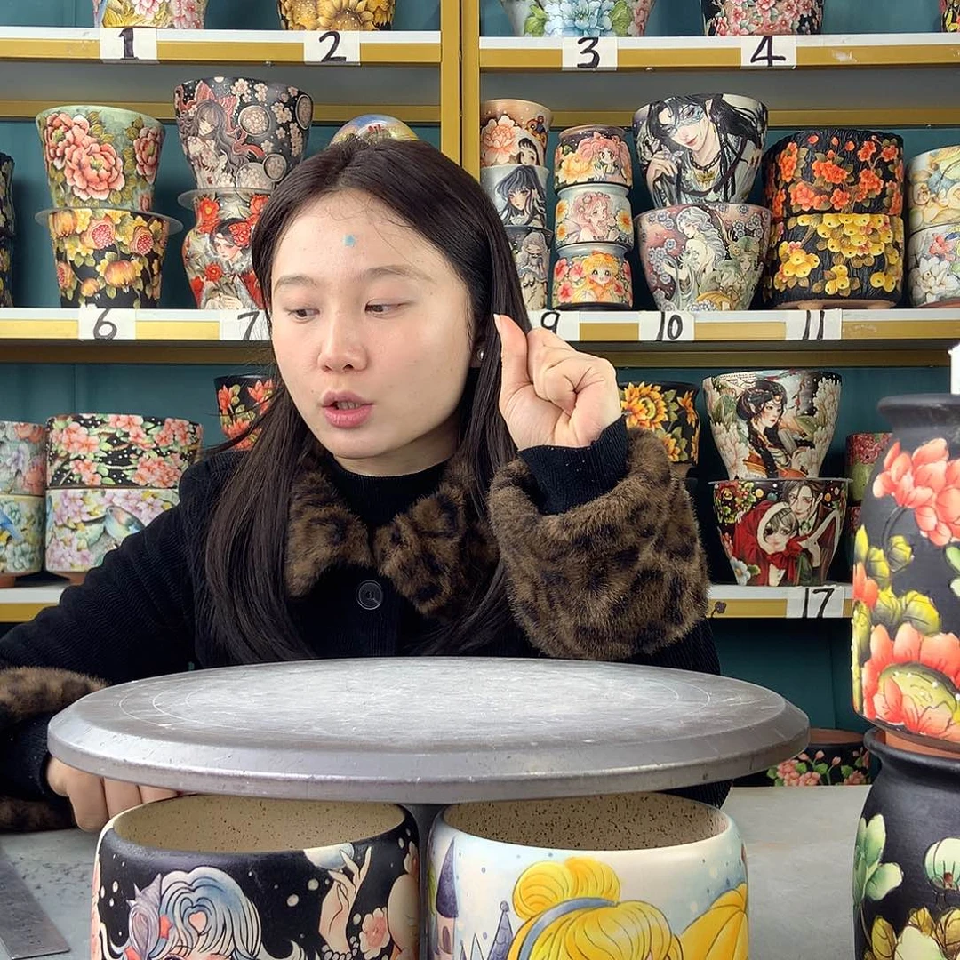 淑***r陶景德镇手工花盆