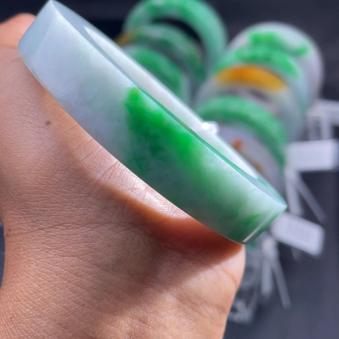 定制翡翠未镶嵌正圈