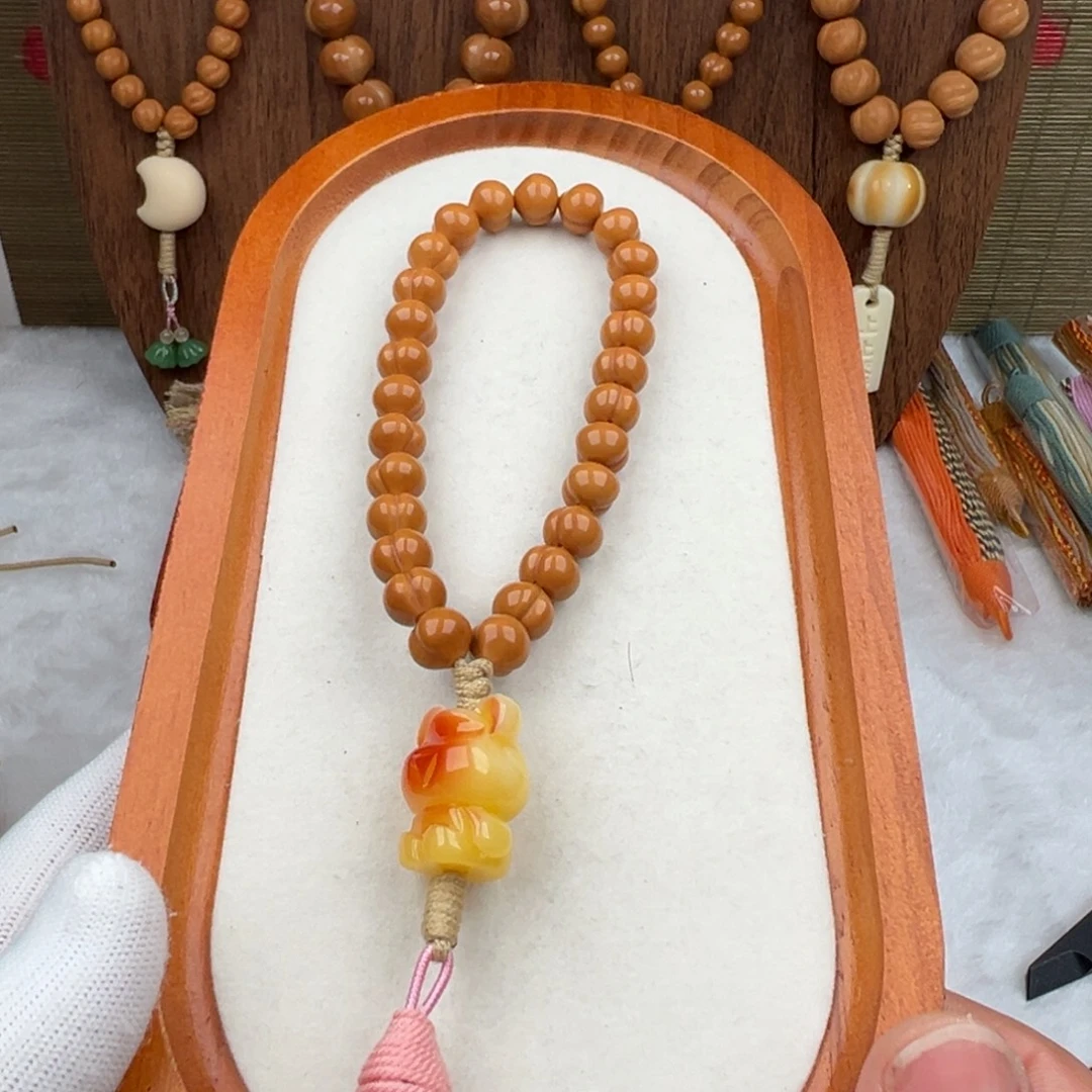 方***一手串猴头核桃小屁桃