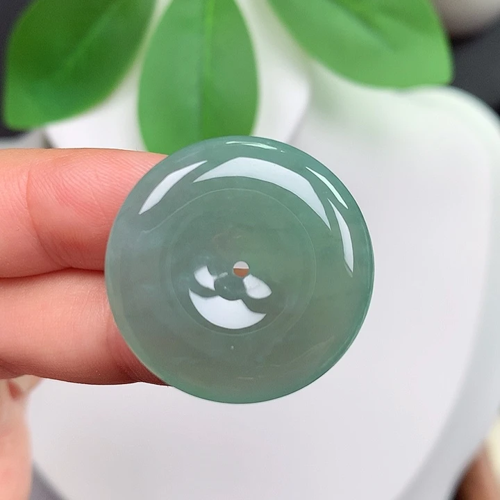 翡翠未镶嵌颈饰平安扣 27.1x5.4mm