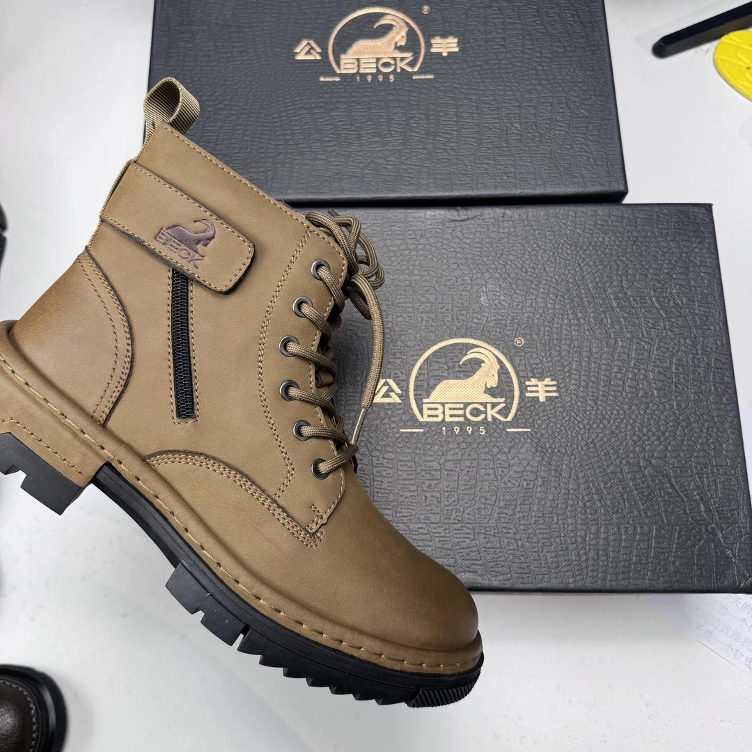 秋冬新款靴子男鞋厚底男士百搭高帮马丁靴软底真皮时尚系带65007