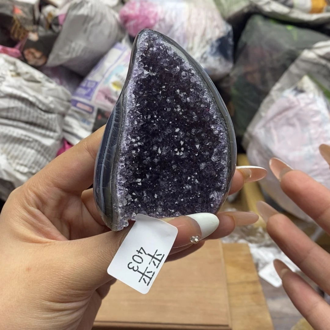 乌拉圭未镶嵌紫晶