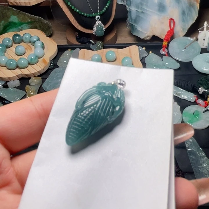 翡翠未镶嵌颈饰缅甸翡翠A货
