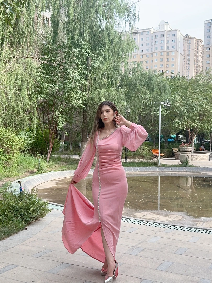 开春绝美富家千金高级感法式粉色仙女连衣裙