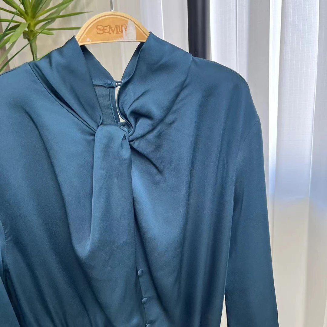 秋季新款气质百搭长袖连衣裙 H206