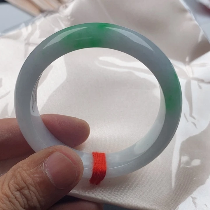 Y*Y以实物为准，拍哪个发哪个