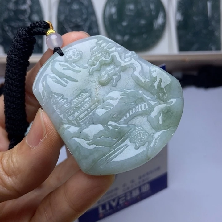 颈饰未镶嵌翡翠翡翠