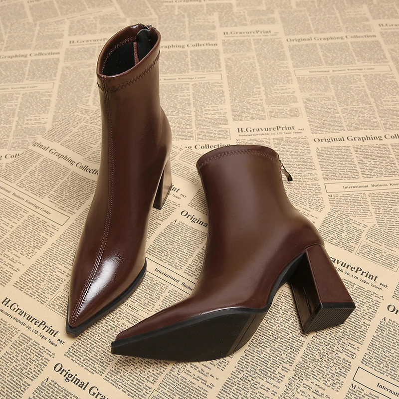 2025新款秋冬真皮超模法式尖头短靴高跟鞋女春秋韩系小踝靴气质ol