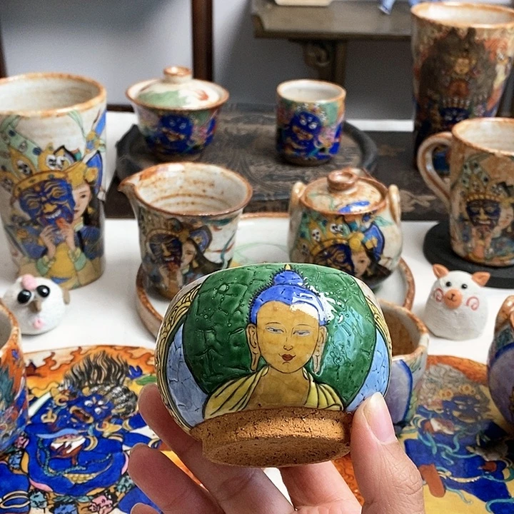 手工手绘药师佛茶杯
