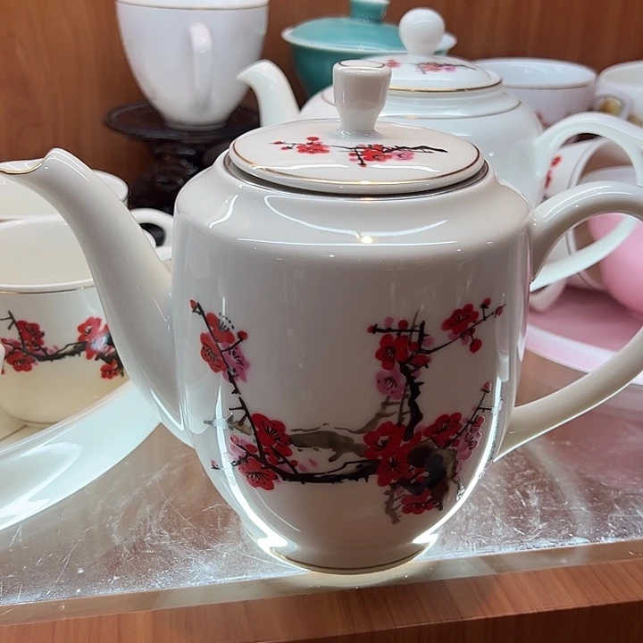 陶瓷茶壶哈哈哈哈哈