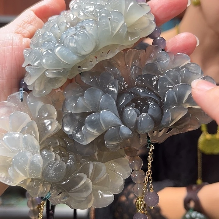 未镶嵌岫玉毛衣链