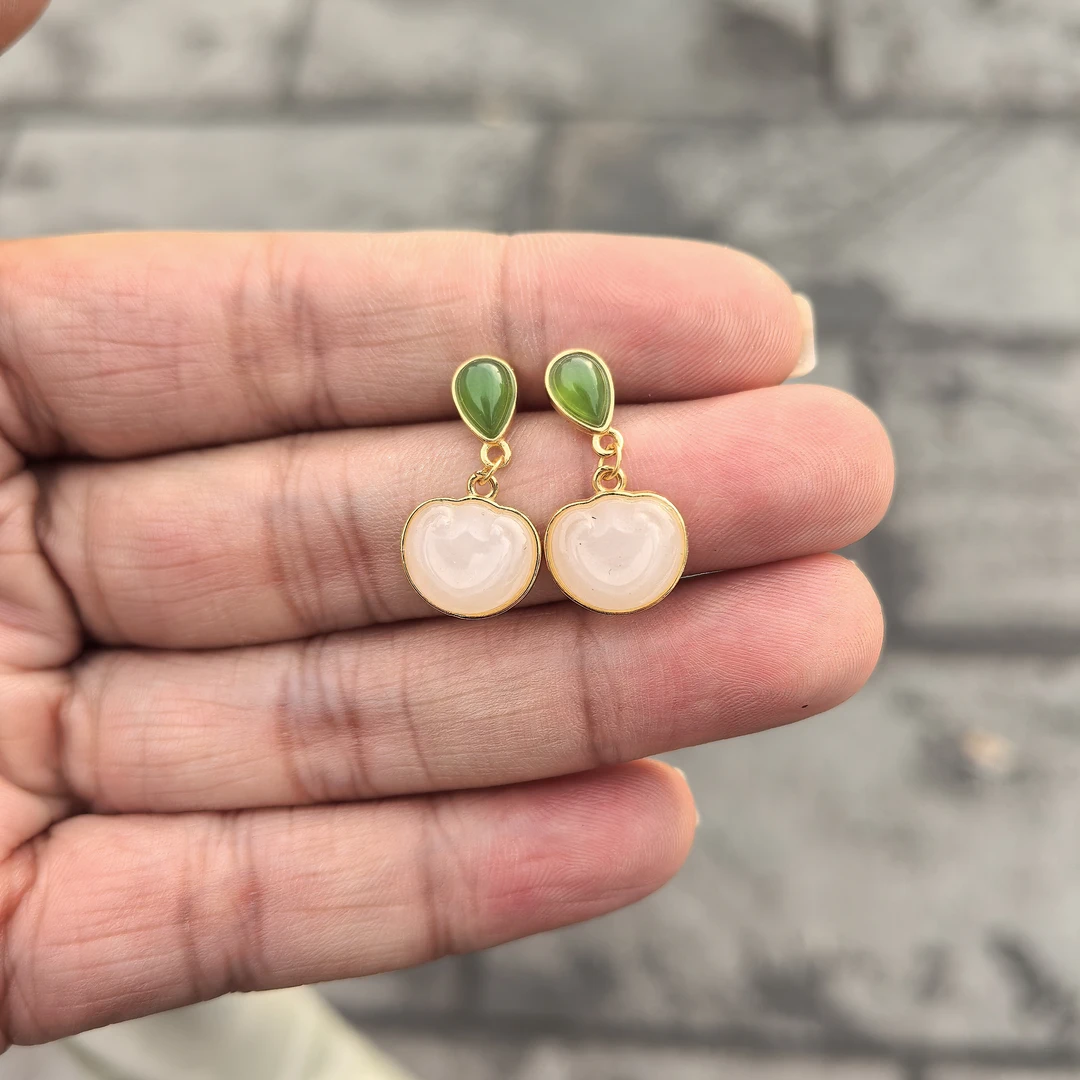 和田玉如意耳钉-ZR