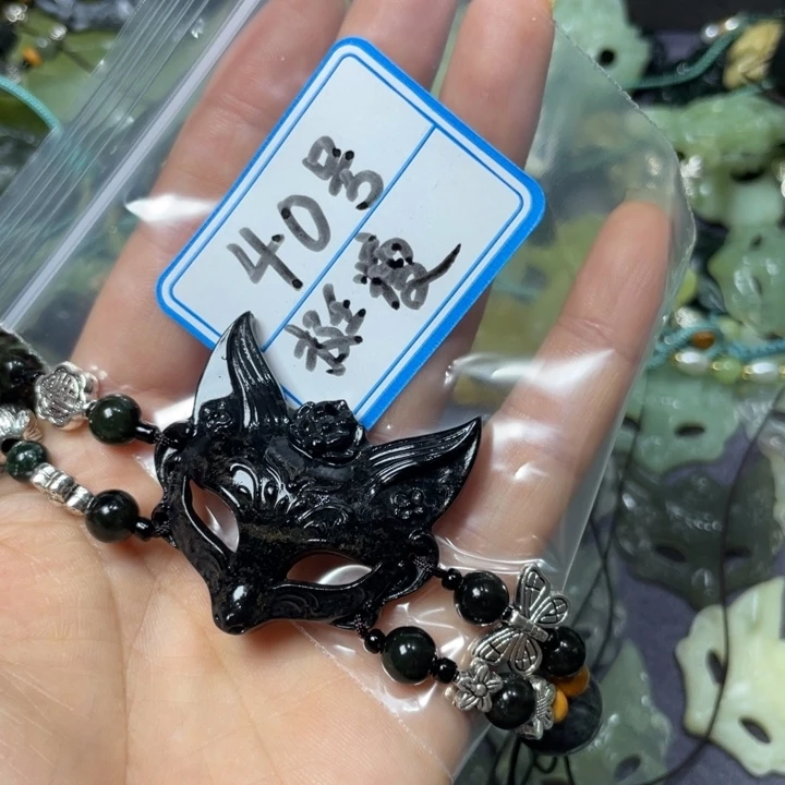 蛇纹石玉颈饰合金喵*月