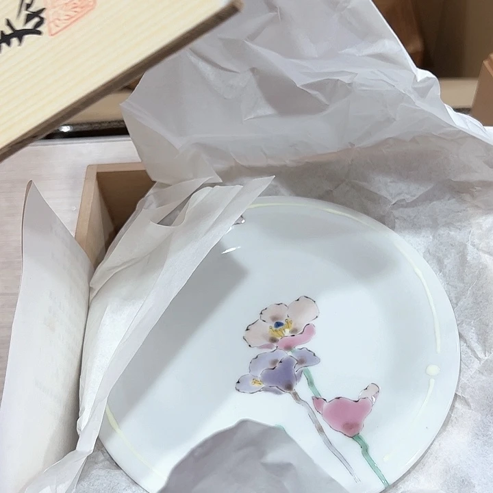 白*湾新亿阁中古商品无售后