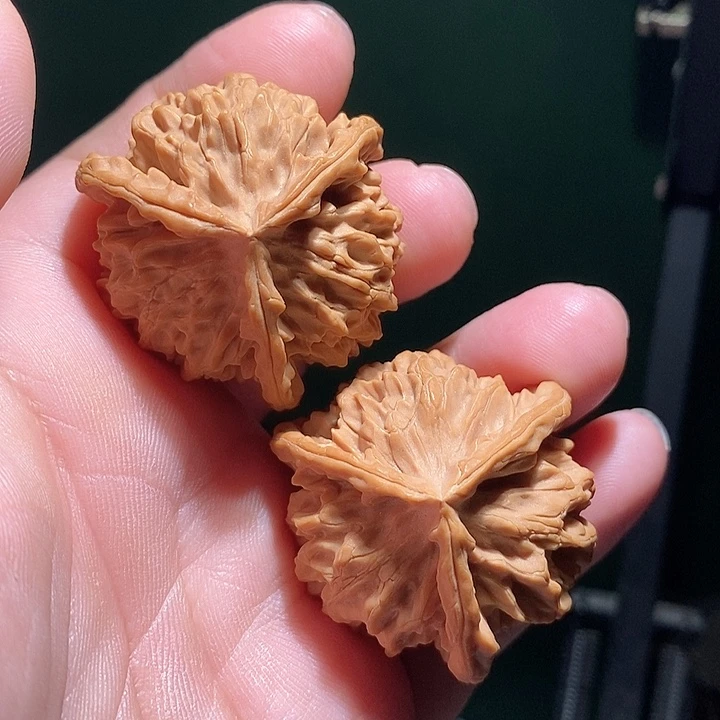 把件文玩核桃41秦闷三棱全品