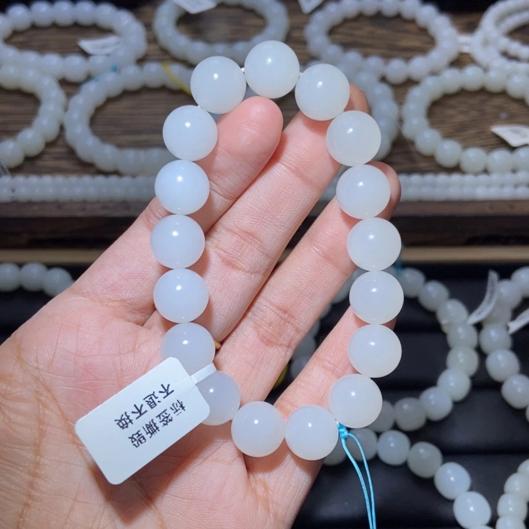漫***树和田玉未镶嵌手串12m圆珠