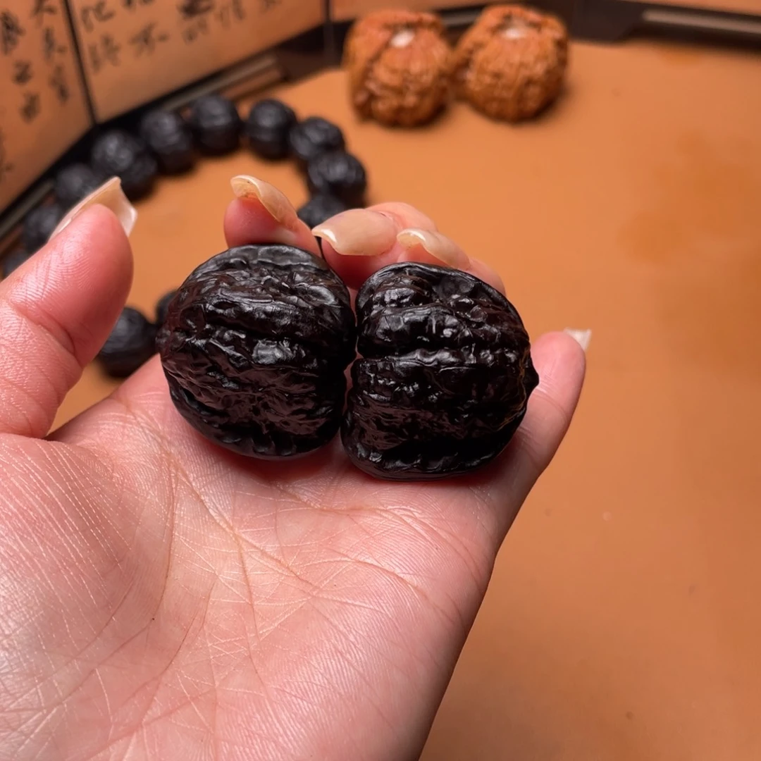 核桃地闷文玩核桃手把件蛤蟆头002
