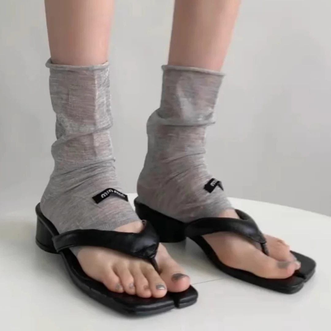 miu系踩脚小腿袜春夏薄款微透堆堆袜套布标走秀款木耳边纯色袜子