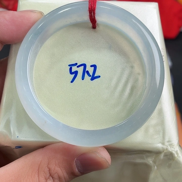 翡翠未镶嵌手镯天然翡翠手镯