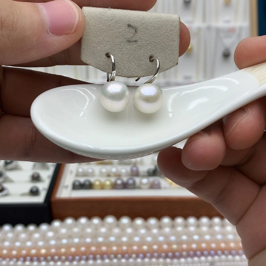 银S925镶嵌耳饰淡水珍珠